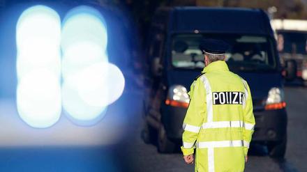 Polizei im Einsatz. Künftig können Beamte aus Brandenburg auch an Berliner Tatorte eilen und umgekehrt. 