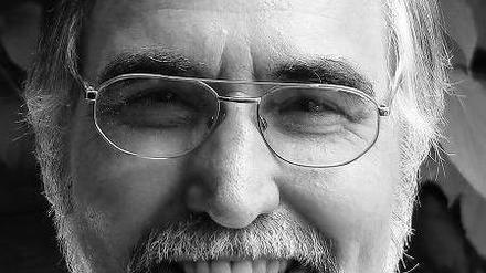Hans-Dieter Mutschler ist Professor für Natur- und Technikphilosophie an der Hochschule Ignatium in Krakau, Dozent für Naturphilosophie an der Philosopisch-Theologischen Hoschule St. Georgen und Lehrbeauftragter an der Universität Zürich.