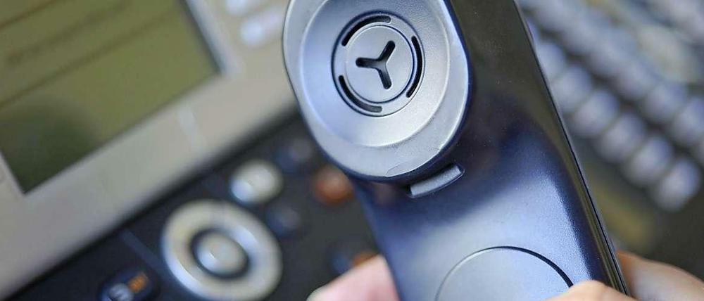 Der Wechsel des Telefonanbieters klappt nach Angaben der Unternehmen in den meisten der drei Millionen Fälle jährlich reibungslos.