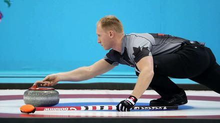 O Canada. Skip Brad Jacobs musste die nationale Konkurrenz besiegen, um nach Sotschi fahren zu dürfen.