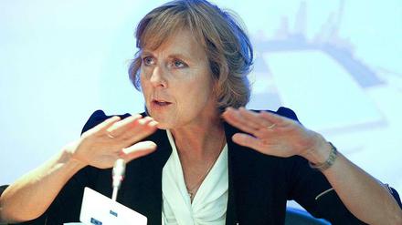 Connie Hedegaard ist EU-Klimakommissarin. Sie hat größte Mühe auch nur den schwachen Klimaschutzvorschlag ihrer Kommission durchzubringen. So war es in ihrer Amtszeit eigentlich immer. 