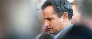 Laut "SZ" verhandelte Sebastian Edathy über die Große Koalition, obwohl die Vorwürfe gegen ihn der SPD-Spitze da schon bekannt waren.
