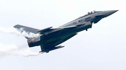 Fliegen mit Schallgeschwindigkeit: Der Eurofighter Typhoon beschleunigt innerhalb von Sekunden von Null auf sein Spitzentempo.