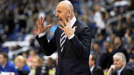 "Es gibt da ein Loch": Sasa Obradovic sucht nach Verstärkung.