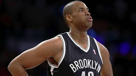 Jason Collins von den Brooklyn Nets gibt sein Comeback gegen die Los Angeles Lakers.