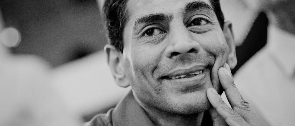 Ravinthiran Dharmlingam (1961 - 2014)