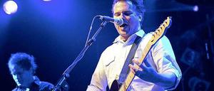 Hier mit der Band Get Up Kids. Am Freitag alleine im Privatclub: Matt Pryor. 