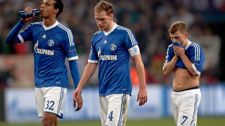 Zu groß für Schalke. Der deutsche Klub erlebte gegen Real Madrid ein Desaster. Beim 1:6 ließen die Schalker jeglichen Widerstandsgeist vermissen. 