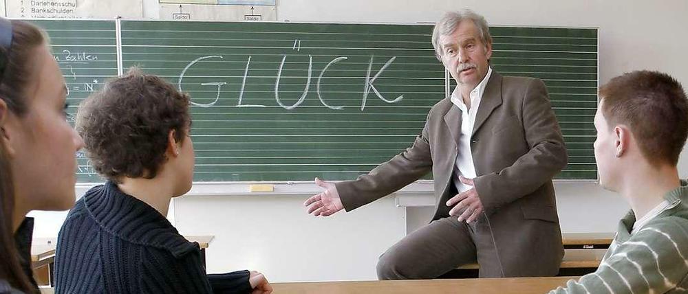 Glückssache. An über 60 Schulen in Berlin fehlen Rektoren.
