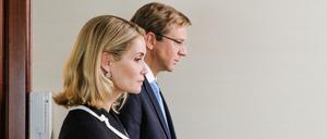 Am 17. Februar vor zwei Jahren trat Christian Wulff vom Amt des Bundespräsidenten zurück. Noch war Bettina an seiner Seite.