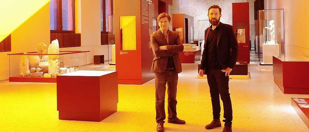 Erleuchtet: Tom Duncan und Noel McCauley. 
