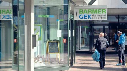 Bleibt sie – oder bleibt sie nicht.Die BarmerGEK stellt viele ihrer Geschäftsstellen auf den Prüfstand.
