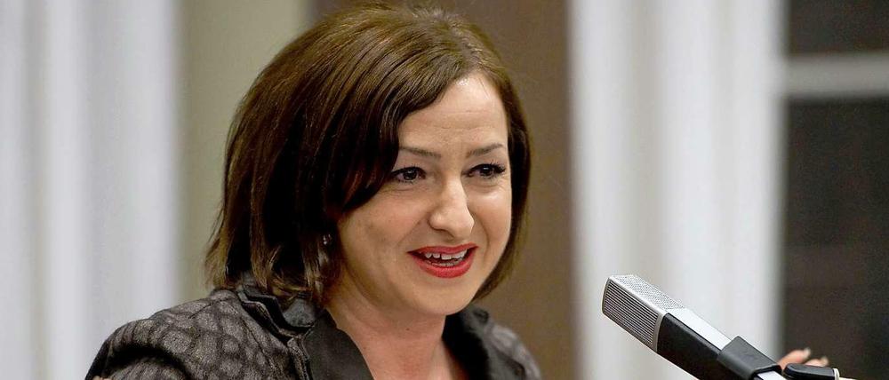 Kampf gegen die Zeit. Dilek Kolat (47) ist seit 2011 Senatorin für Arbeit, Integration und Frauen – und sucht seit sieben Wochen nach einer Lösung für den Oranienplatz.