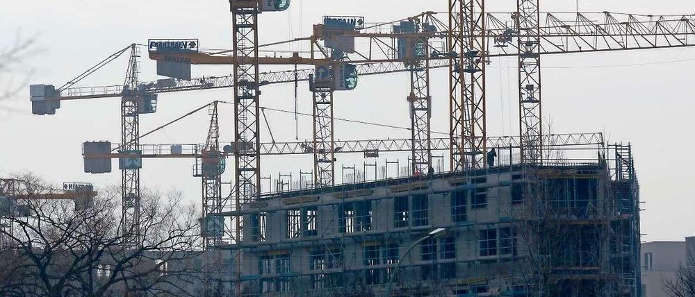 Schaffe, schaffe, Häuslebaue. In Berlin sind 2013 so viele Wohnung entstanden wie seit 1999 nicht mehr.