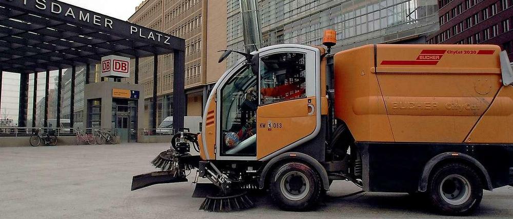 Hier geht's los. Die BSR arbeitet sich von der City in die Außenbezirke vor.