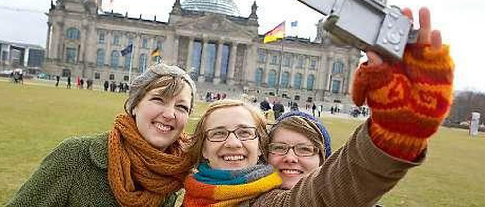 Jugendliche zu Besuch in Berlin.