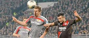 Nur vorn brauchbar. Unions Simon Terodde verschuldete ein Gegentor.