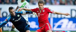 Der Anfang vom Wolfsburger Ende: Thomas Müller überwindet Torwart Diego Benaglio und trifft zum 2:1.