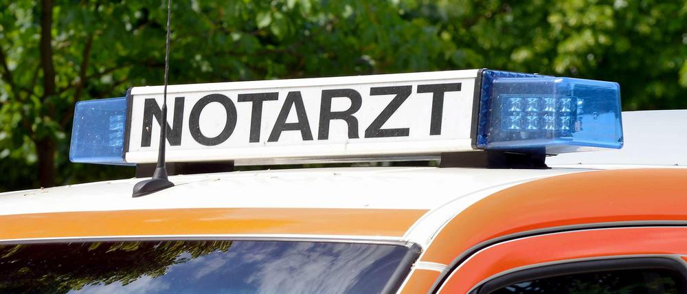 Zu schnell. In Prenzlau hat eine Notärztin einen tödlich Verletzten nicht genau genug untersucht.