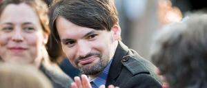 Glücklich. Saša Stanišik wurde bei der Leipziger Buchmesse 2014 für seinen Dorfroman ausgezeichnet.