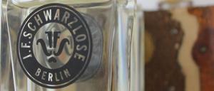 Schwarzlose heißt die alte Berliner Firma - einst preußischer Hoflieferant. 