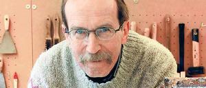 Heribert Hoffmann arbeitet als Bundesfreiwilliger für die Lern- und Erfinderwerkstätten des Technischen Jugendbildungsvereins.