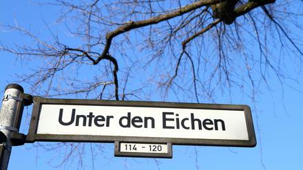 Oft eine gefährliche Straße für Radfahrer und Fußgänger: Unter den Eichen zwischen Steglitz und Zehlendorf