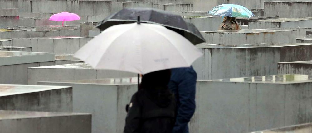 Holocaust-Mahnmal in Berlin - ein Beispiel für Japan?