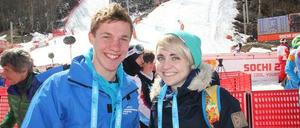 George Simonds und Anna Lisina beim Snowboard-Wettbewerb.