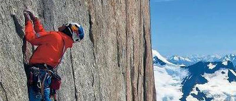 Nicht hoch, aber nadelspitz. David Lama kämpft mit dem Cerro Torre. 