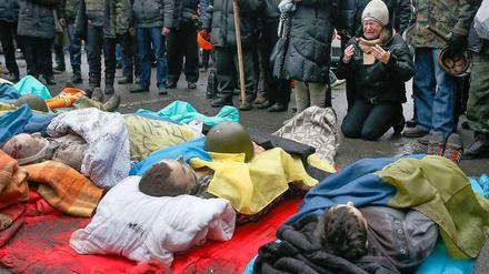 Trauer um Demonstranten, die am 20. Februar in Kiew ums Leben gekommen sind