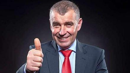 Ich bin der Richtige. Wer Älter ist und nach neuen Herausforderungen sucht, muss auch offensiv sein. 