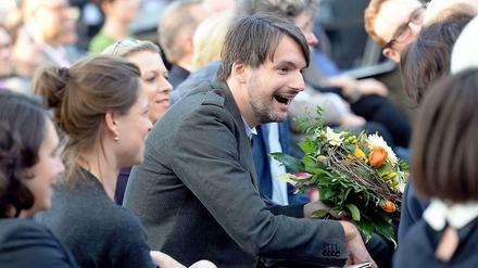Der deutsch-bosnische Autor Sasa Stanisic wird am 13.03.2014 mit dem Preis der Leipziger Buchmessein der Kategorie Belletristik ausgezeichnet. Der Preis ist mit 15 000 Euro dotiert.