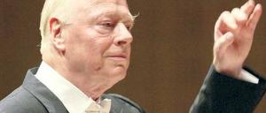 Mit den Händen sprechen. Bernard Haitink in einer Aufnahme von 2004.