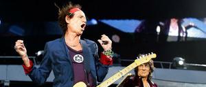Keith Richards (links) gibt auch mit 70 Jahren alles. 