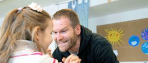 Christian Zahrt, selbst dreifacher Vater und leidenschaftlicher Erzieher.