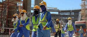 Der IGB will die Arbeitsbedingungen für die rund 1,4 Millionen Ausländer unter den insgesamt nur zwei Millionen Einwohnern des Landes verbessern.