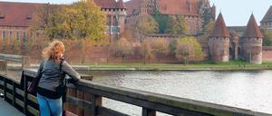 Mauern, Zinnen und Türme, so weit das Auge reicht. Die Marienburg gehört seit 1997 zum Weltkulturerbe der Unesco.