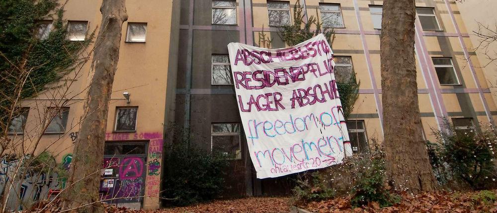 Die besetzte Gerhard-Hauptmann-Schule in der Ohlauer Straße in Berlin-Kreuzberg.