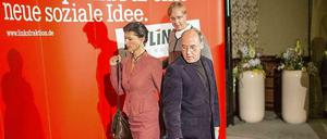 Genossen Wagenknecht, Gysi, Bartsch (rechts)