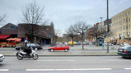 Ein Brennpunkt der Drogenszene. Am Stuttgarter Platz mit dem S-Bahnhof Charlottenburg werden Rauschgifte gehandelt und konsumiert. 