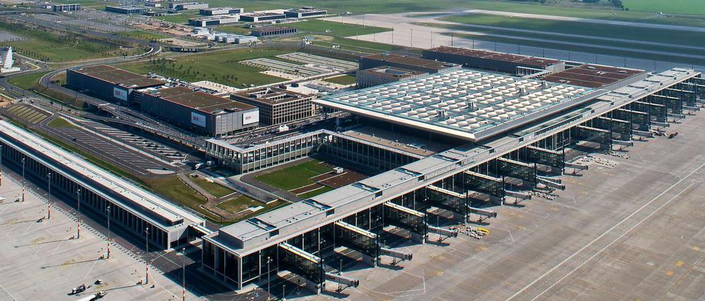 Die Dauerbaustelle. Am Flughafen BER geht es nicht voran.
