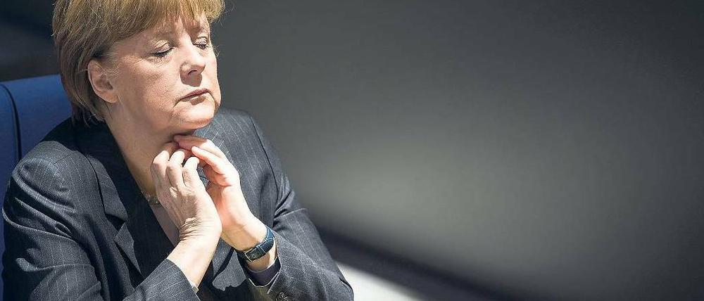 Dramatische Lage. „Beklemmend“ nennt Kanzlerin Angela Merkel die Konfliktsituation in Osteuropa.