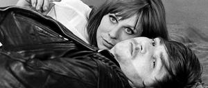 Rainer Werner Fassbinder als Baal und Irmgard Paulis als Johanna.