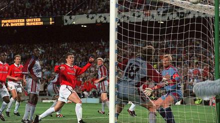 Barcelona. 1999. Einer der schlimmsten Abende der Bayern-Geschichte. In der Nachspielzeit schoss Manchester United zwei Tore, gewann damit das Finale der Champions League mit 2:1. Der Norweger Ole Gunnar Solskjaer traf zum Siegtor und wurde damit zum Helden in Old Trafford.