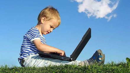 Mein Laptop, mein Leben? Die Benutzer von Computern und Laptops werden immer jünger. Und in der Schule beginnen die Diskussionen mit Lehrern und Eltern auch schon meistens in der Grundschule.