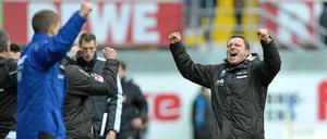 Grund zum Jubeln. André Breitenreiters Paderborner eilen von Sieg zu Sieg.