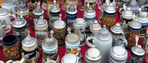 Viele Schätze gibt es auf diesem Flohmarkt zu entdecken.