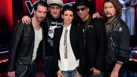 Von der Gründungsjury von "The Voice of Germany" mit Alec Völkel (v.l.n.r.), Sascha Vollmer (beide von The BossHoss), Nena, Xavier Naidoo und Rea Garvey ist nun keiner mehr dabei.