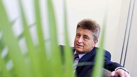 Fritz Brickwedde ist seit November 2013 Präsident des Bundesverbands Erneuerbare Energien (BEE). Zuvor hat er 22 Jahre lang als Generalsekretär die Deutsche Bundesstiftung Umwelt (DBU) aufgebaut und geleitet. 